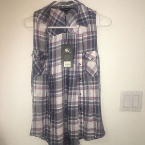 A sleeveless flannel